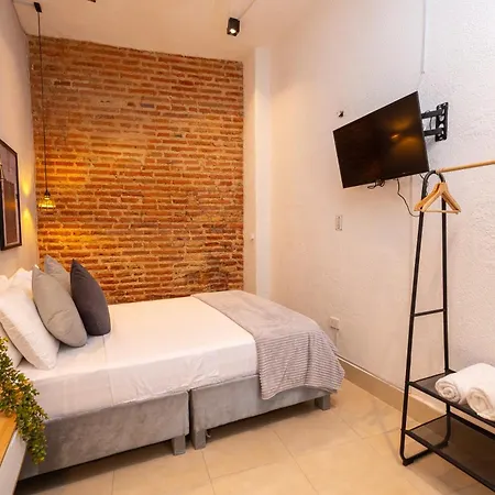 Casa Agena Hotel *